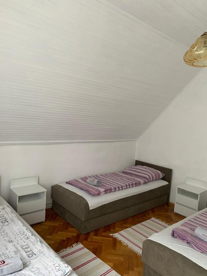 Apartmán Kriszta Apartmanhaz Balatonlelle Exteriér fotografie