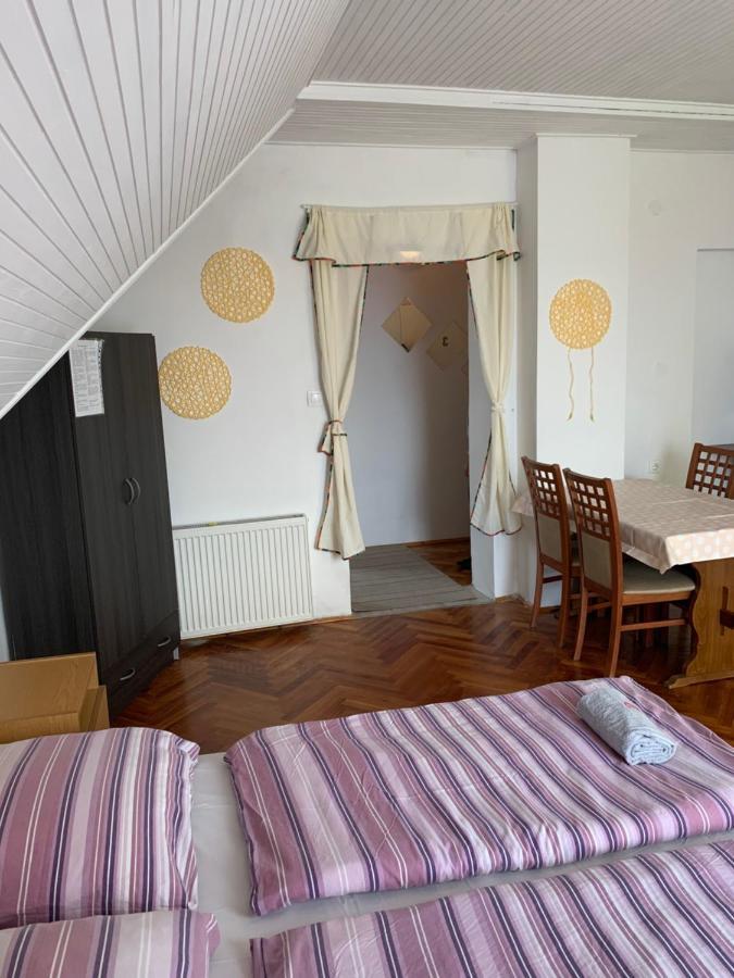Apartmán Kriszta Apartmanhaz Balatonlelle Exteriér fotografie