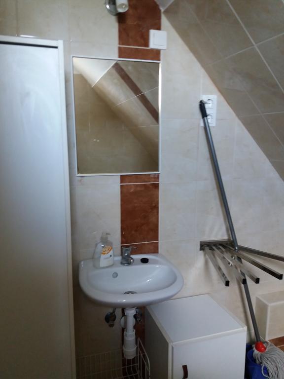 Apartmán Kriszta Apartmanhaz Balatonlelle Exteriér fotografie