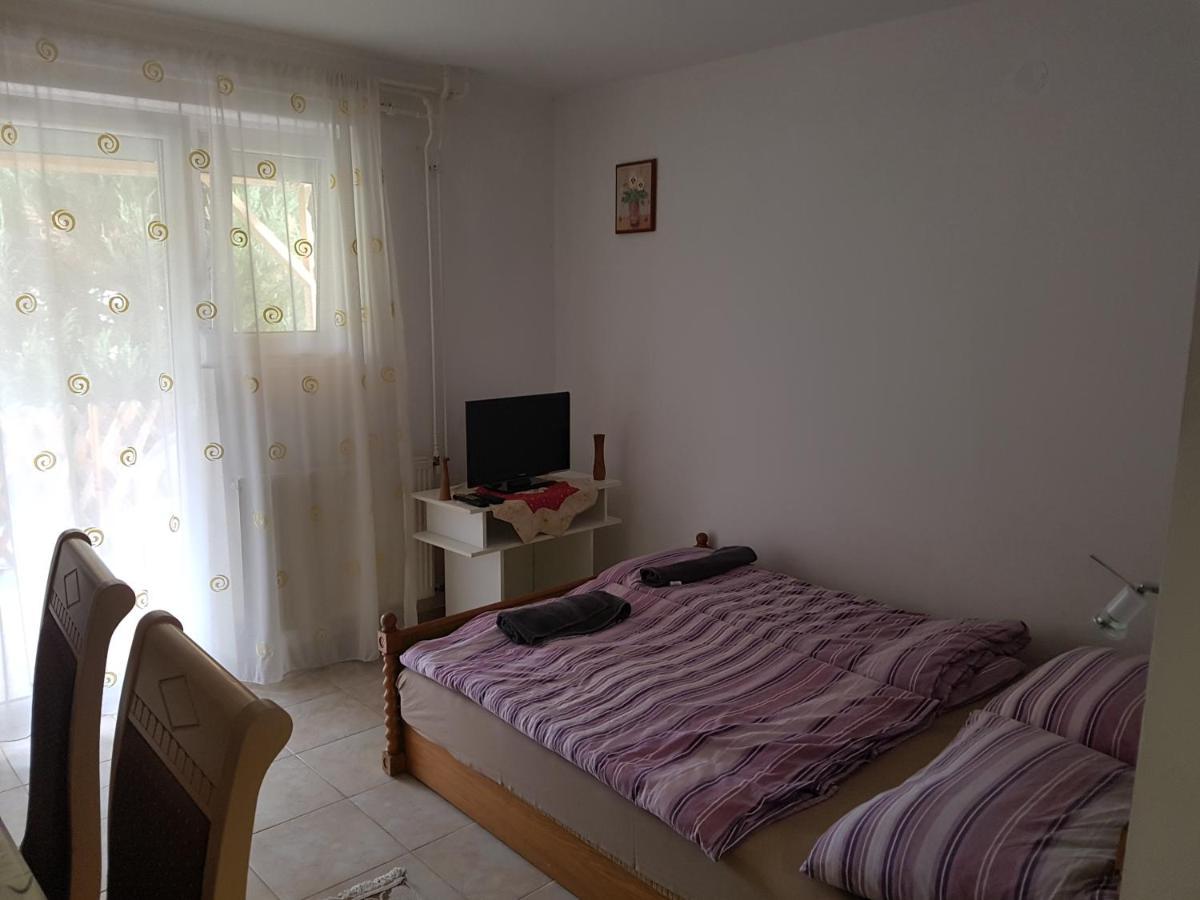 Apartmán Kriszta Apartmanhaz Balatonlelle Exteriér fotografie