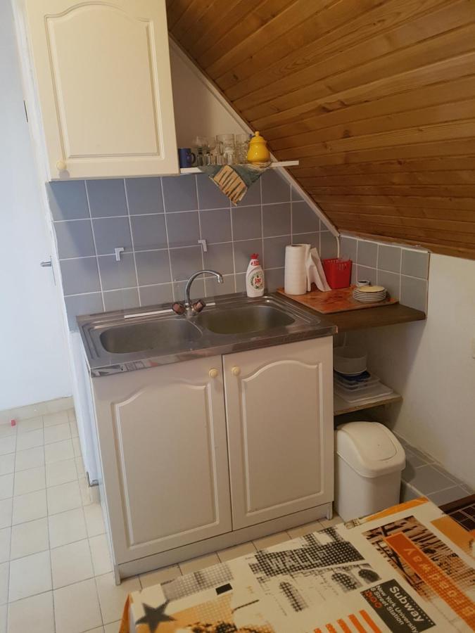 Apartmán Kriszta Apartmanhaz Balatonlelle Exteriér fotografie
