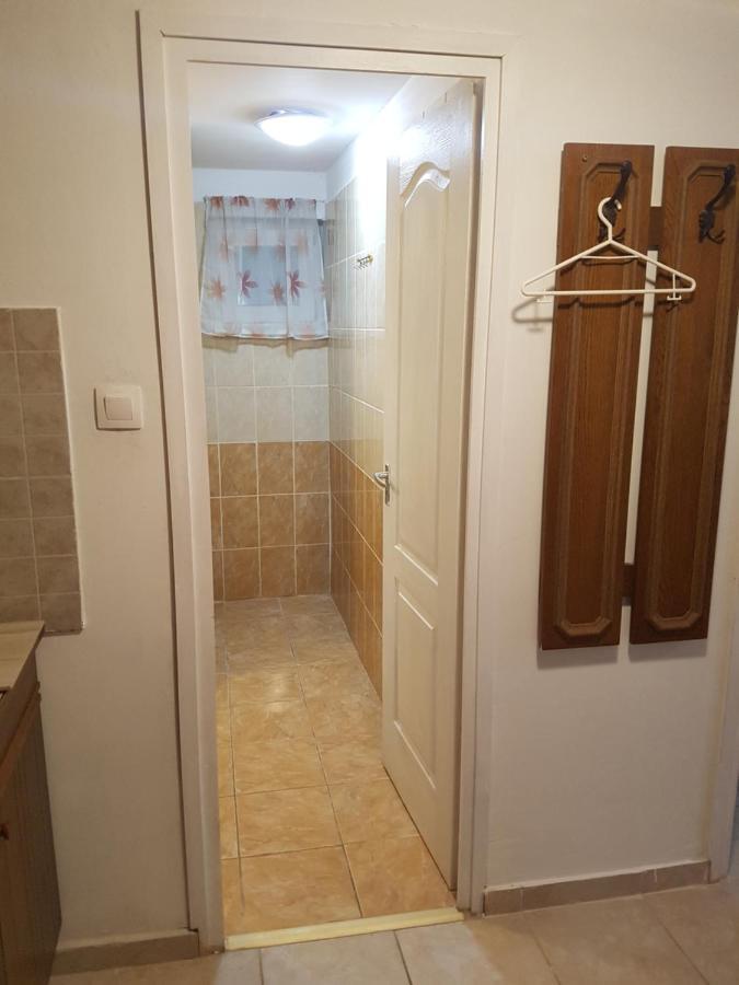 Apartmán Kriszta Apartmanhaz Balatonlelle Exteriér fotografie